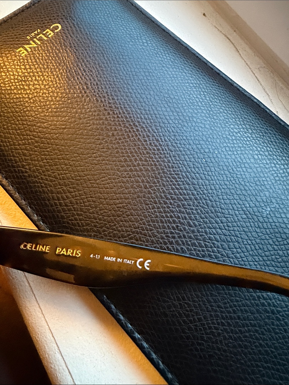 Celine Glossy Black Cat-Eye Sunglasses with Textured Case - Picture 3 of 4